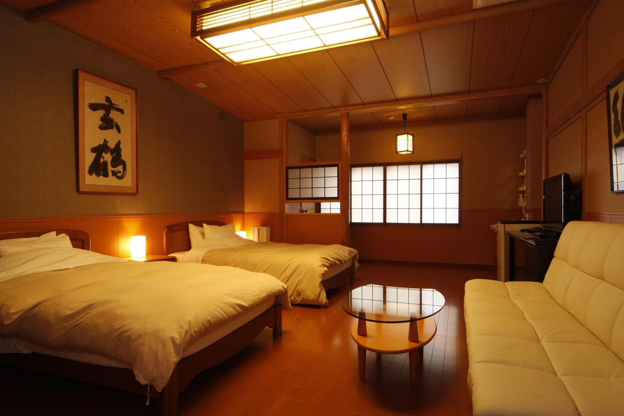 Tsuki No Shizuka Hotel Мацумото Екстериор снимка